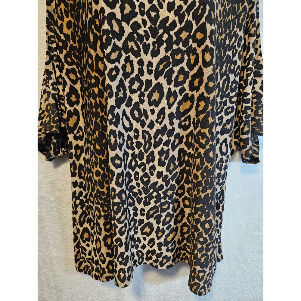 Rachel Roy Womens Top 2X Cheetah Animal Print Dolman Split Sleeve EUC - Picture 4 of 14